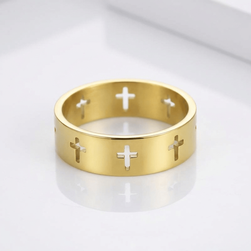 El anillo de devoción — diseño con recorte de cruz