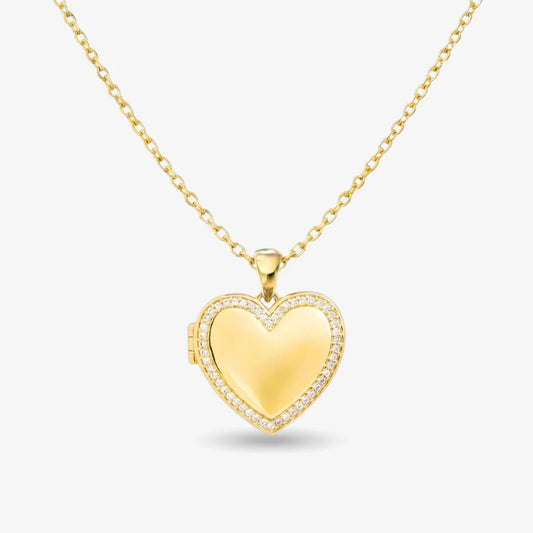Collar con relicario en forma de corazón