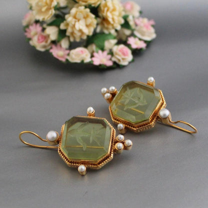 Aretes Vintage Verdes con Perla