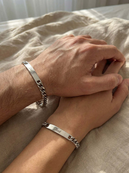 Cadena – Pulsera cubana de eslabones con placa de identificación y grabado