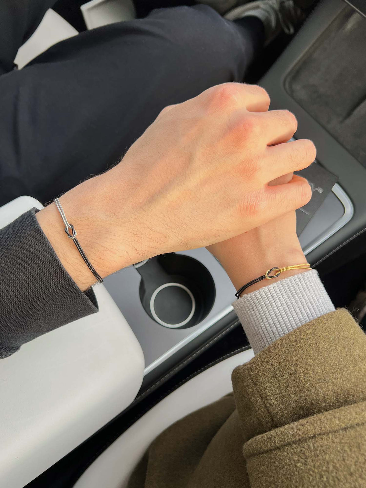 Nudo de amor: pulsera de pareja con nudo