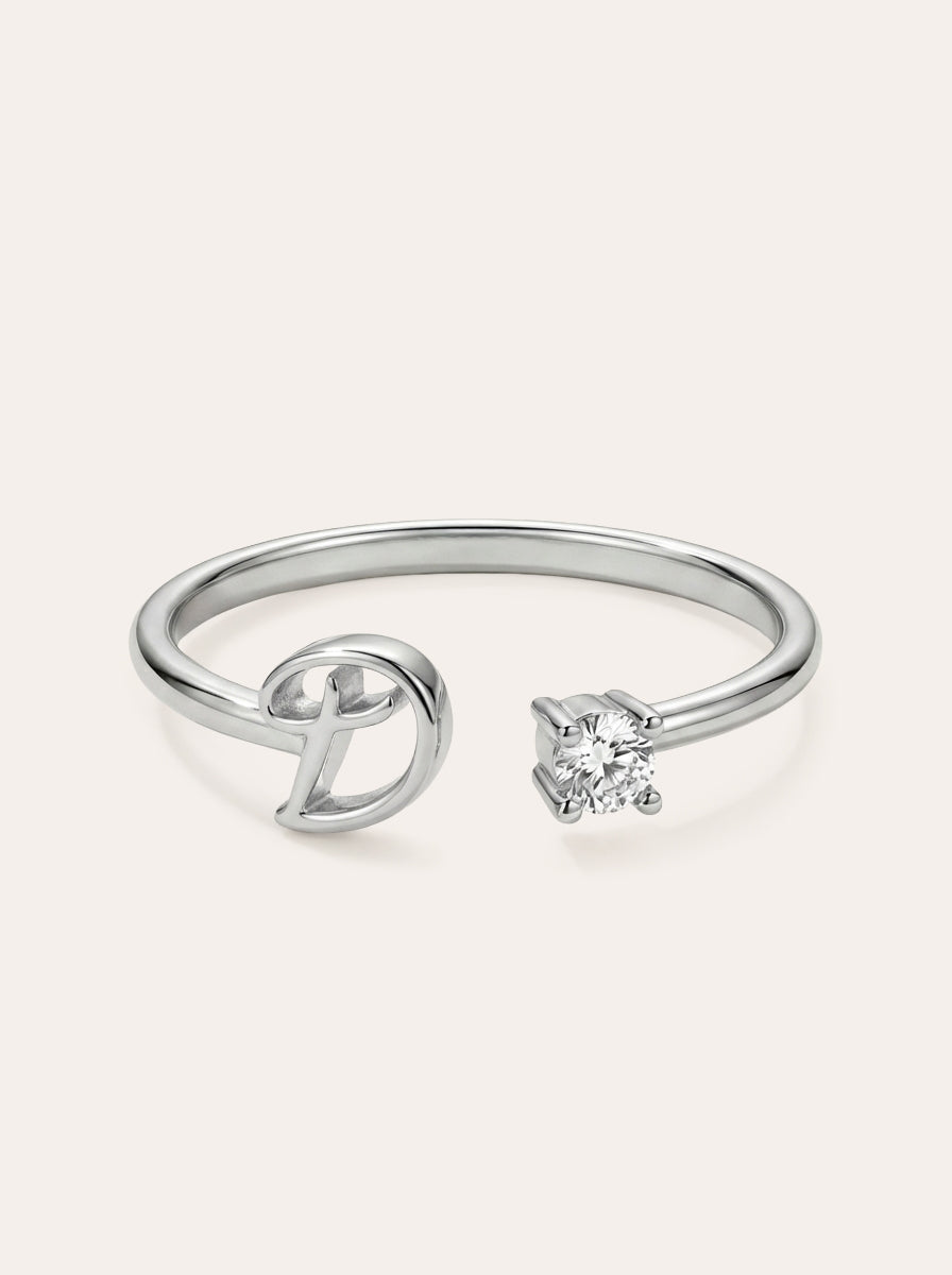 Valentia – Anillo con letra y circonitas