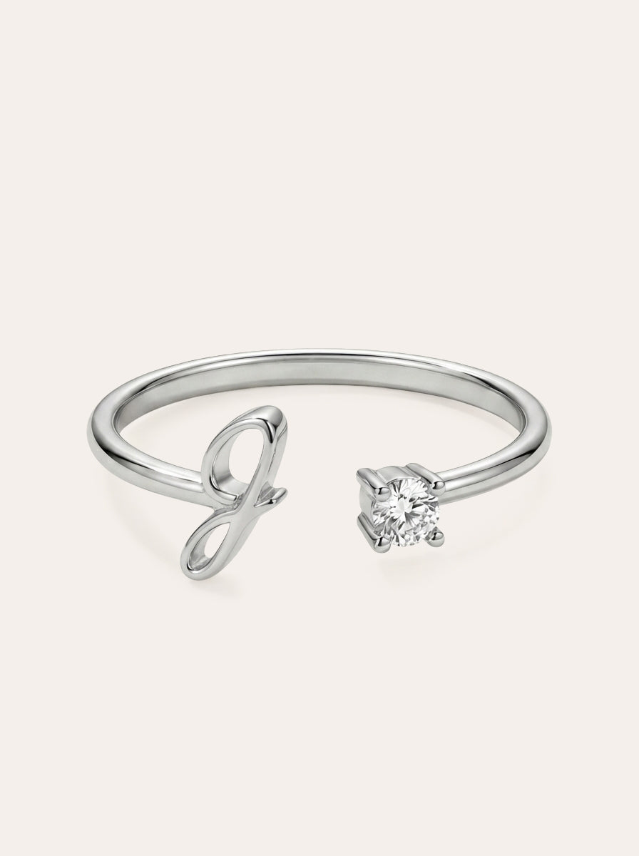 Valentia – Anillo con letra y circonitas