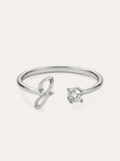 Valentia – Anillo con letra y circonitas