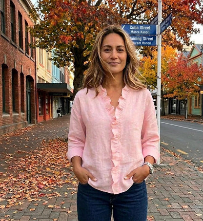 Susan | Blusa delicada con cuello en V y volantes
