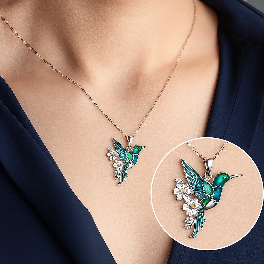El conjunto Colibrí — collar y aretes