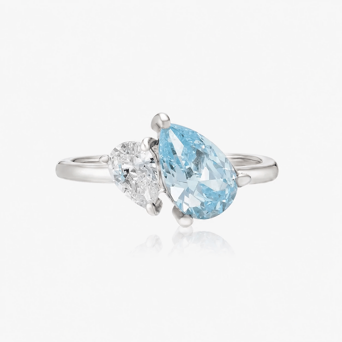 Anillo de piedra de nacimiento de Masha